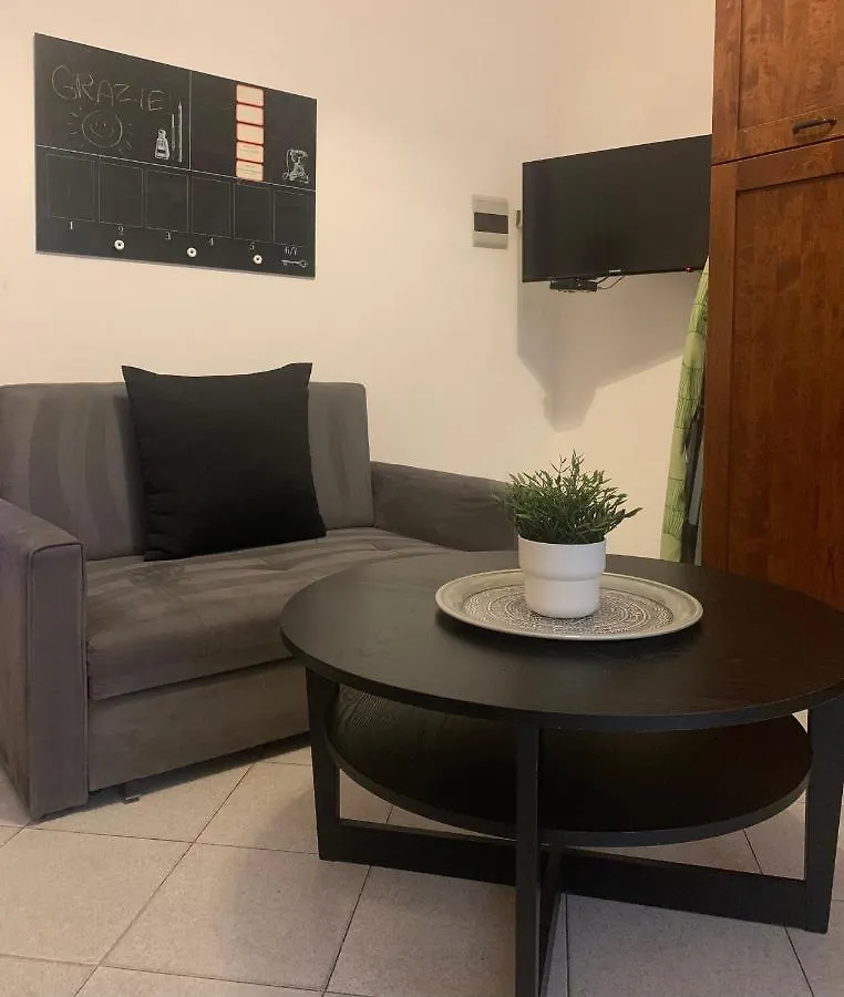 Enjoy Apartment Viareggio 0*,
